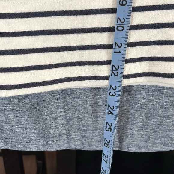 Lauren Ralph Lauren Women’s 1X Blue Striped Tee - Picture 5 of 5